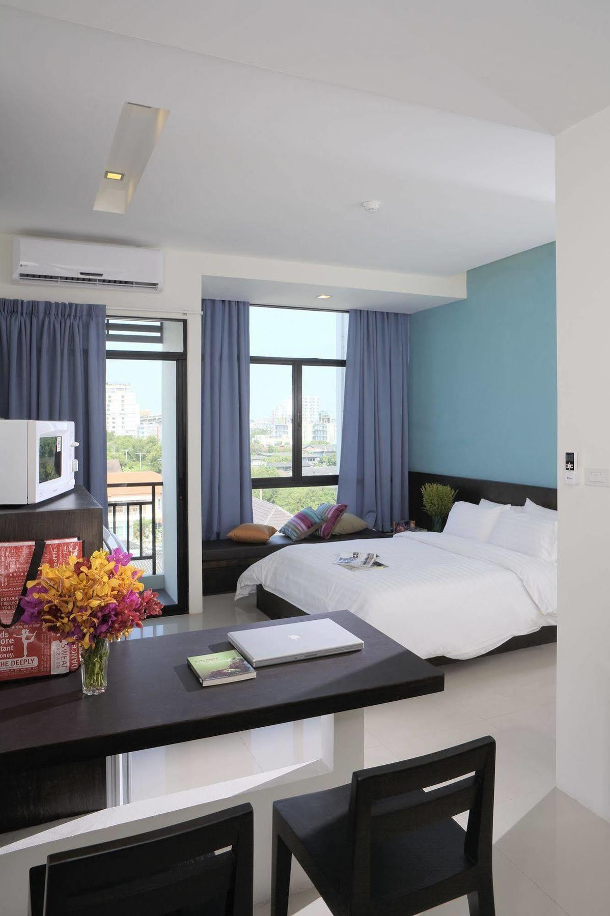 @Home Residence Bangkok Exterior photo